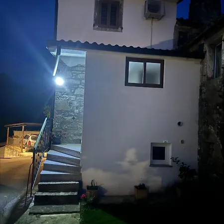 Casa Nevija Apartment Groznjan Exterior photo